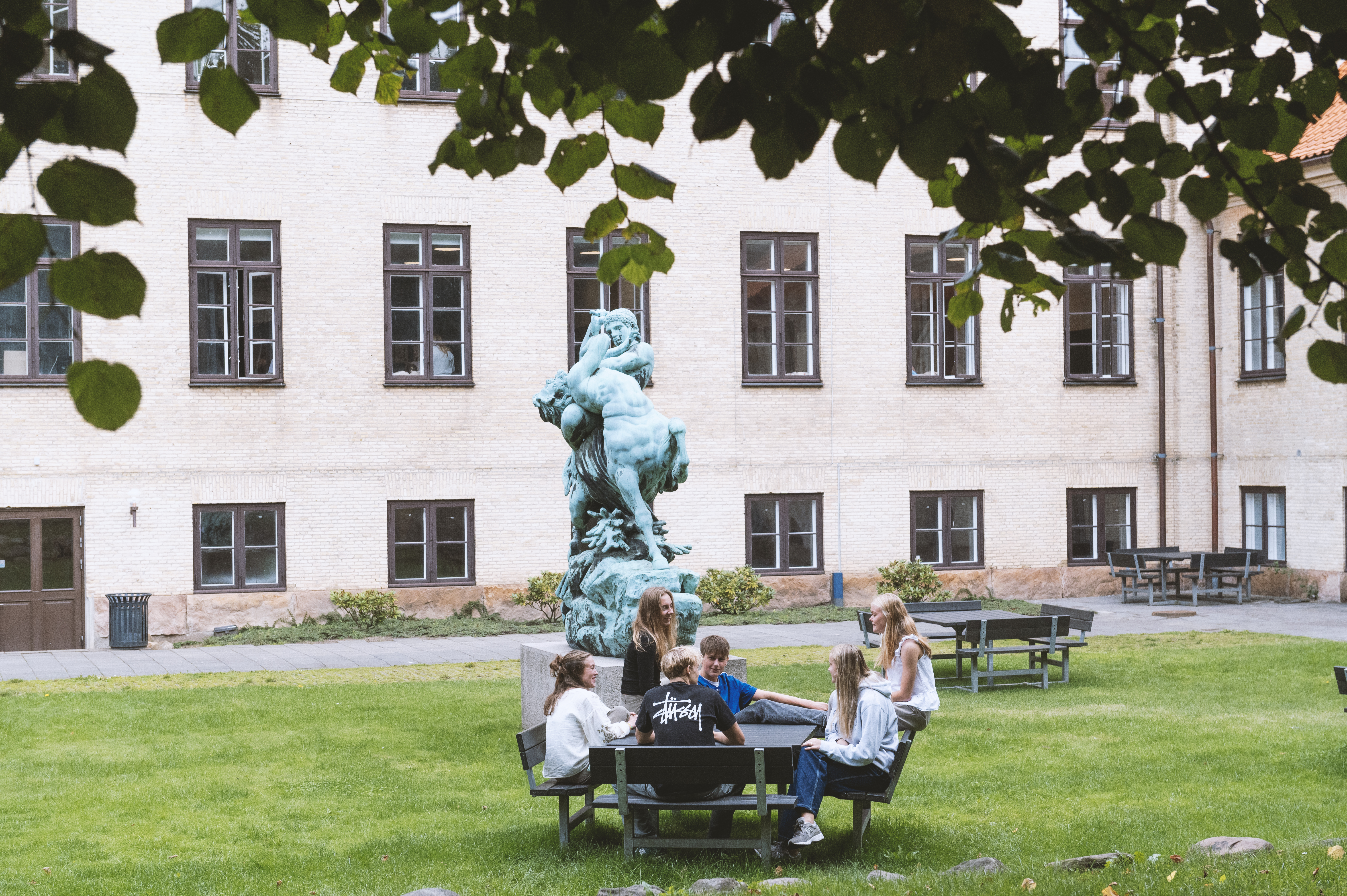 Vib Kat Aug 2023 7549 (2)