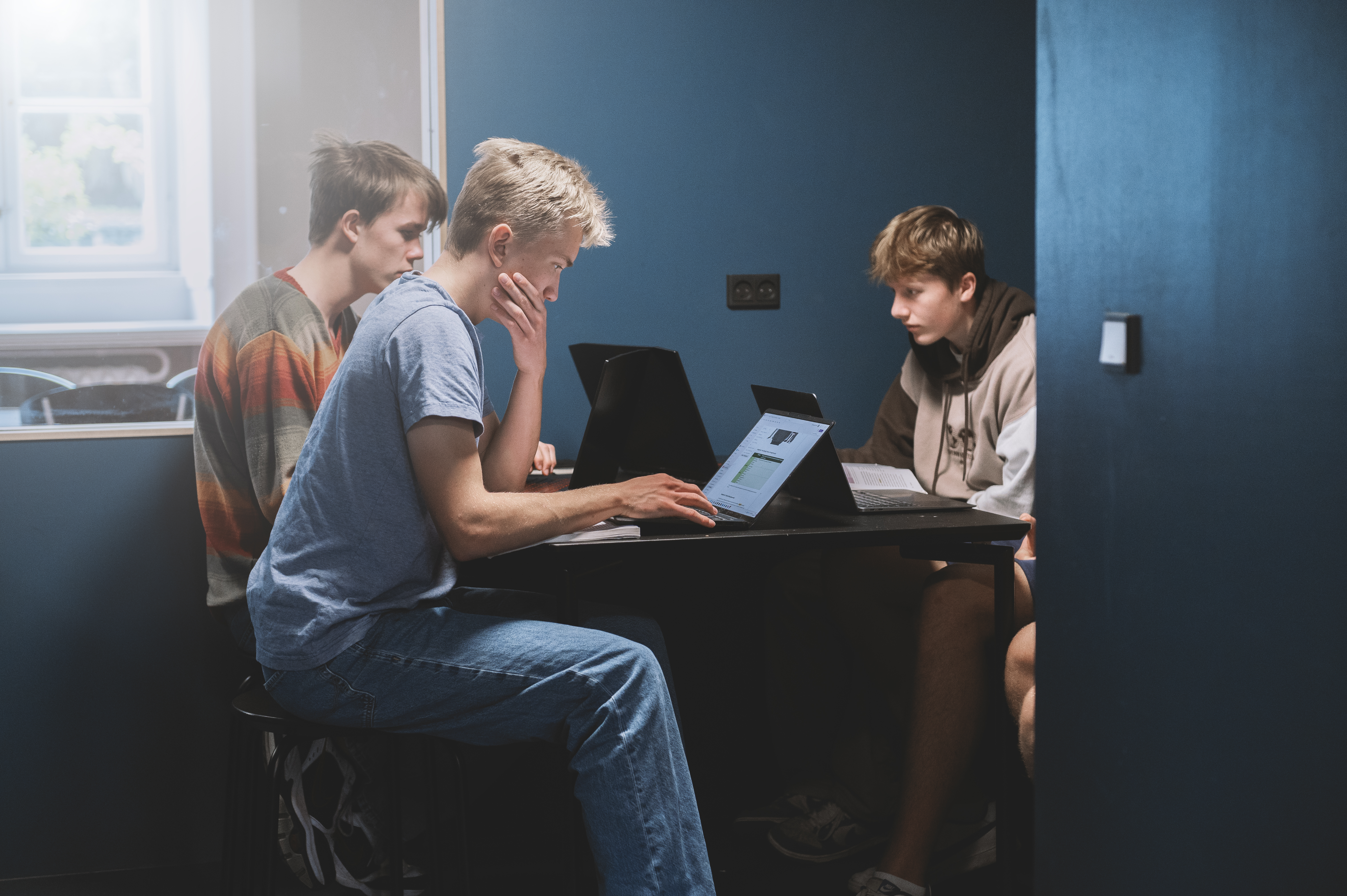 Vib Kat Aug 2023 7121 (1)