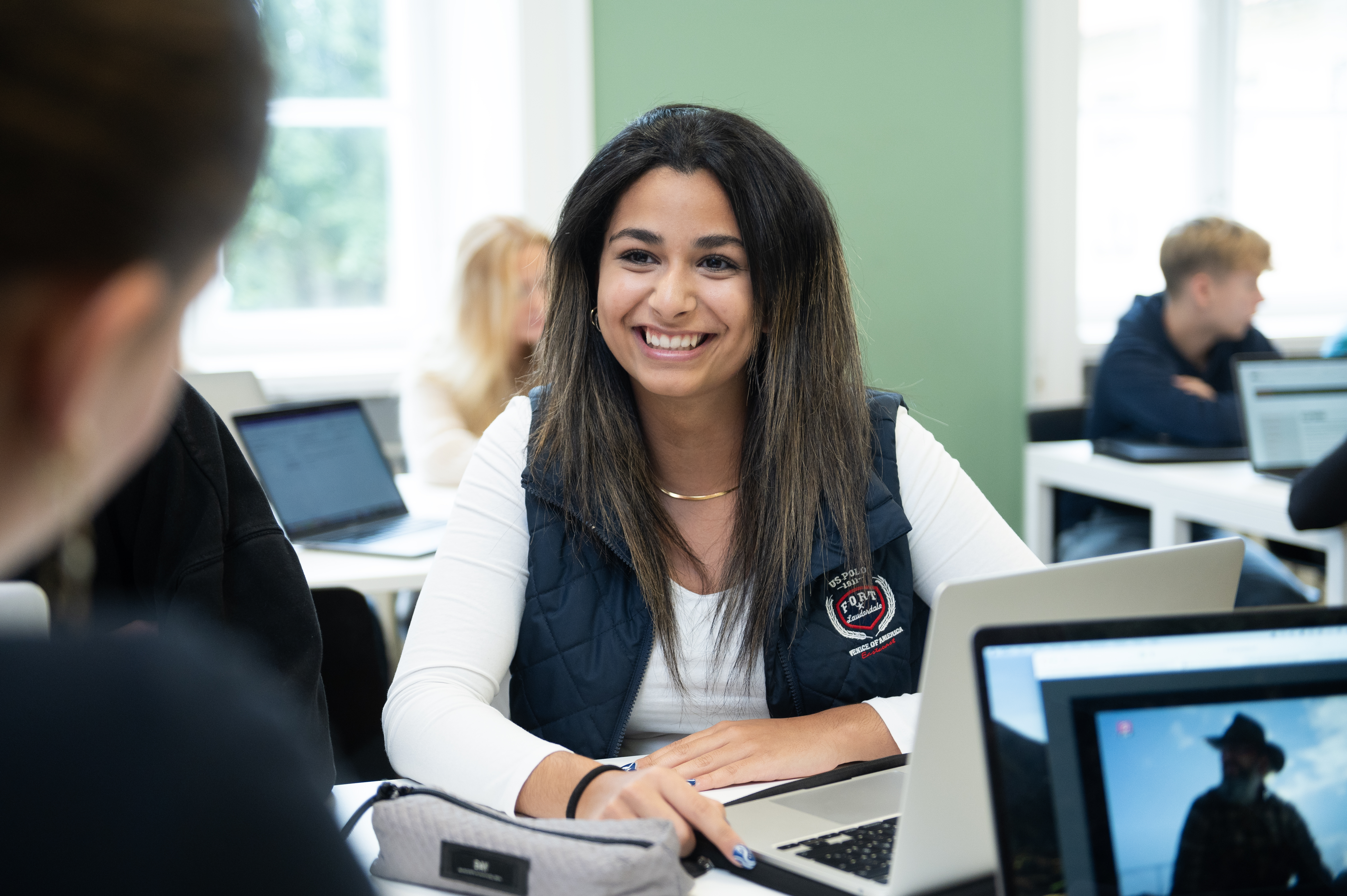 Vib Kat Aug 2023 6971